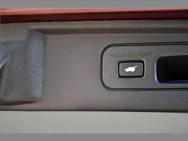 2021 Honda Odyssey Van in Deep Scarlet Pearl thumbnail 24