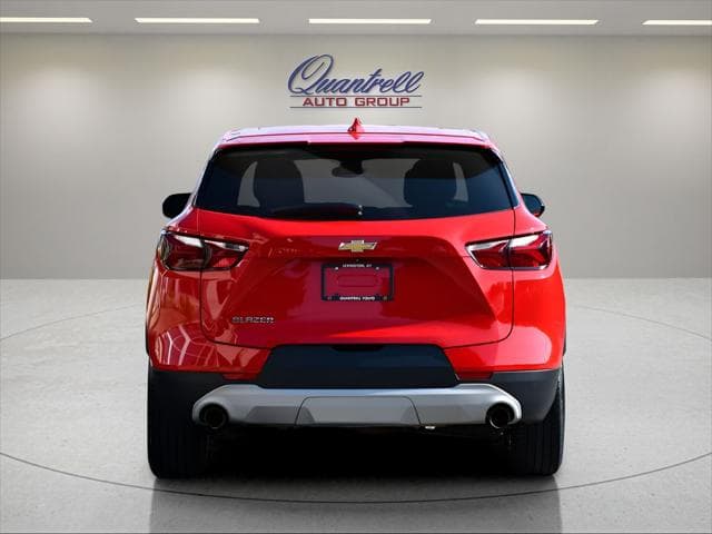 2022 Chevrolet Blazer SUV in Red Hot thumbnail 5