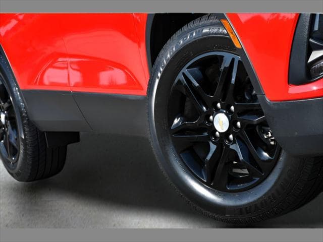 2022 Chevrolet Blazer SUV in Red Hot thumbnail 11