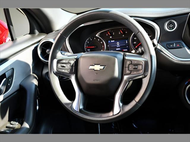 2022 Chevrolet Blazer SUV in Red Hot thumbnail 16