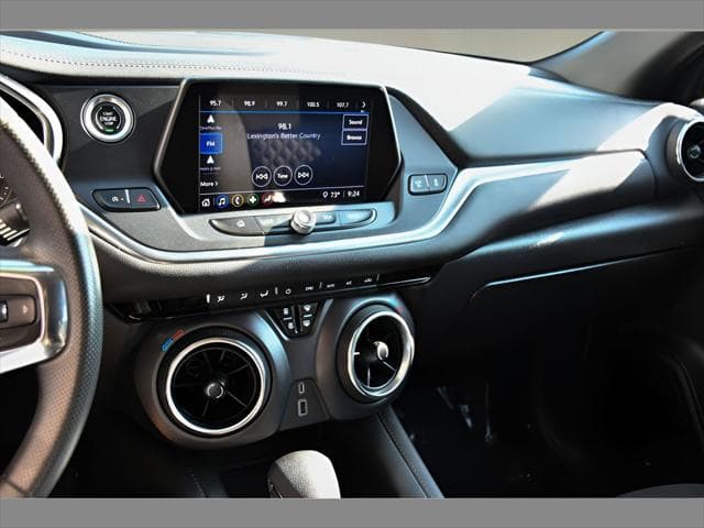 2022 Chevrolet Blazer SUV in Red Hot thumbnail 19