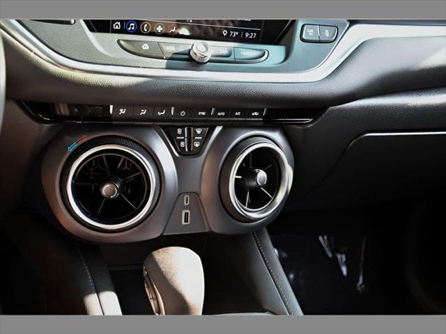 2022 Chevrolet Blazer SUV in Red Hot thumbnail 33
