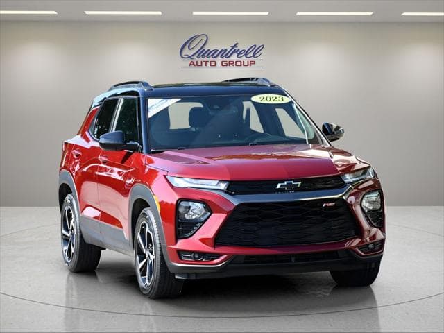 2023 Chevrolet Trailblazer SUV in Crimson Metallic thumbnail 2