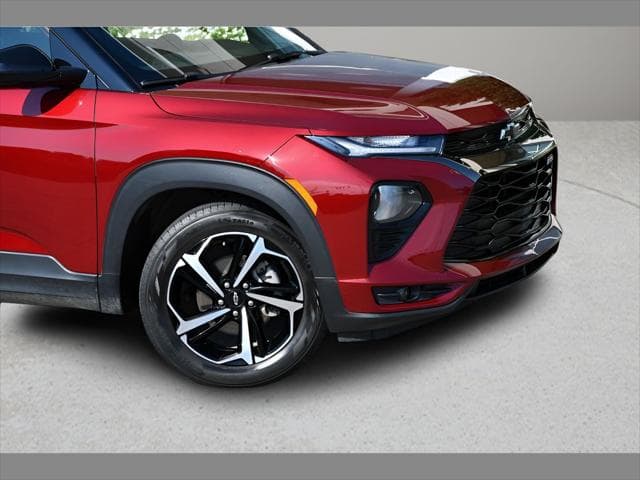 2023 Chevrolet Trailblazer SUV in Crimson Metallic thumbnail 10