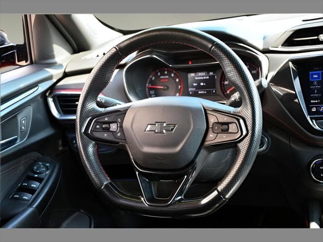2023 Chevrolet Trailblazer SUV in Crimson Metallic thumbnail 16