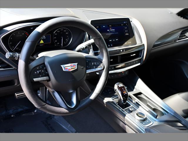 2024 Cadillac CT5 Sedan in Black Raven thumbnail 13