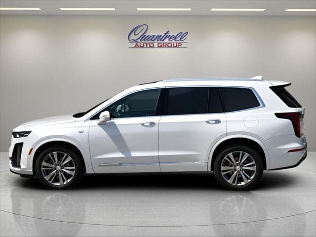 2023 Cadillac XT6 SUV in Crystal White Tricoat thumbnail 7