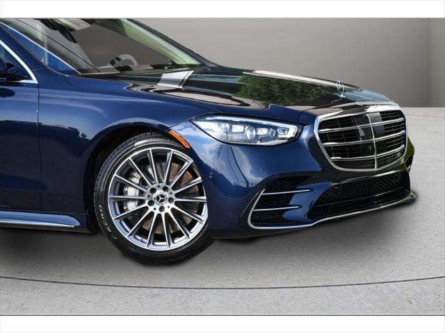 2026 Mercedes-Benz S 580 Sedan in Nautical Blue Metallic thumbnail 10