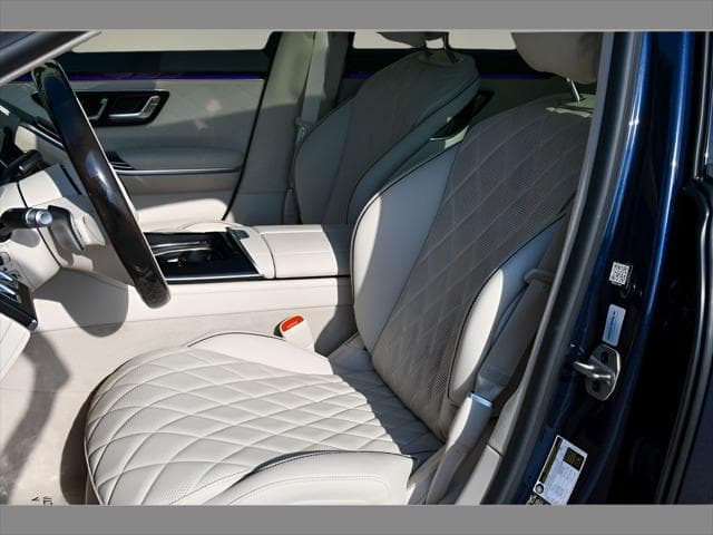 2026 Mercedes-Benz S 580 Sedan in Nautical Blue Metallic thumbnail 14