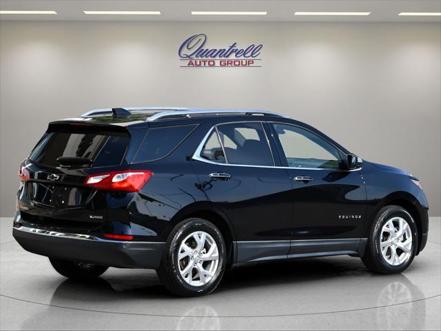 2018 Chevrolet Equinox SUV in Mosaic Black Metallic thumbnail 4