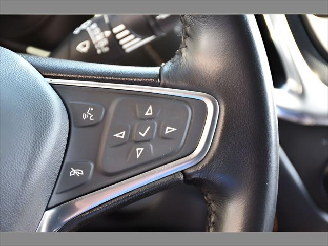 2018 Chevrolet Equinox SUV in Mosaic Black Metallic thumbnail 33