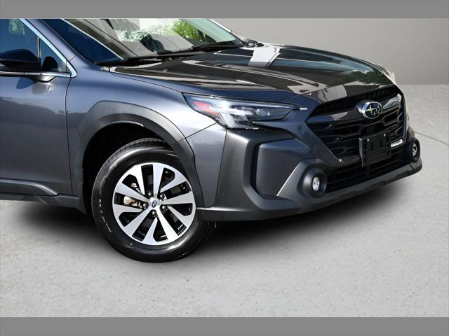 2025 Subaru Outback SUV in Magnetite Gray Metallic thumbnail 10