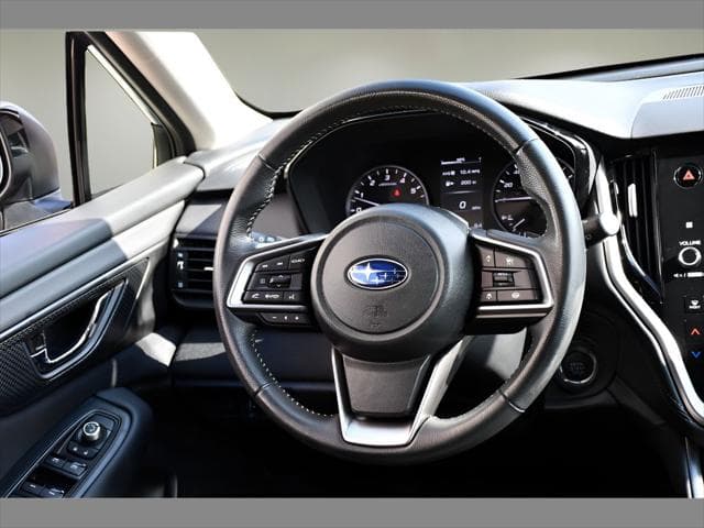 2025 Subaru Outback SUV in Magnetite Gray Metallic thumbnail 16