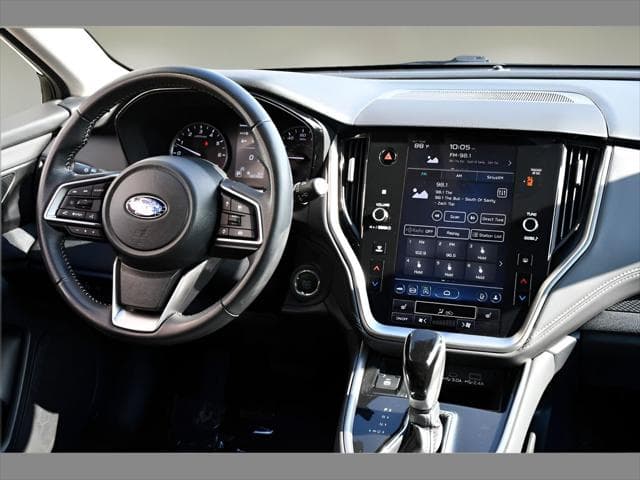 2025 Subaru Outback SUV in Magnetite Gray Metallic thumbnail 17