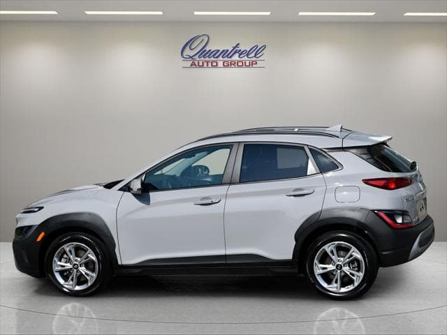 2023 Hyundai Kona SUV in Cyber Silver thumbnail 7