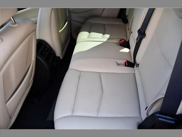 2019 Cadillac XT5 SUV in Stellar Black Metallic thumbnail 16
