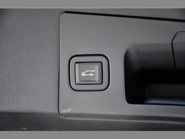2019 Cadillac XT5 SUV in Stellar Black Metallic thumbnail 25