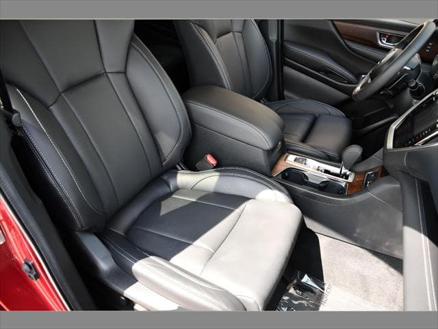 2024 Subaru Ascent SUV in Crimson Red Pearl thumbnail 32