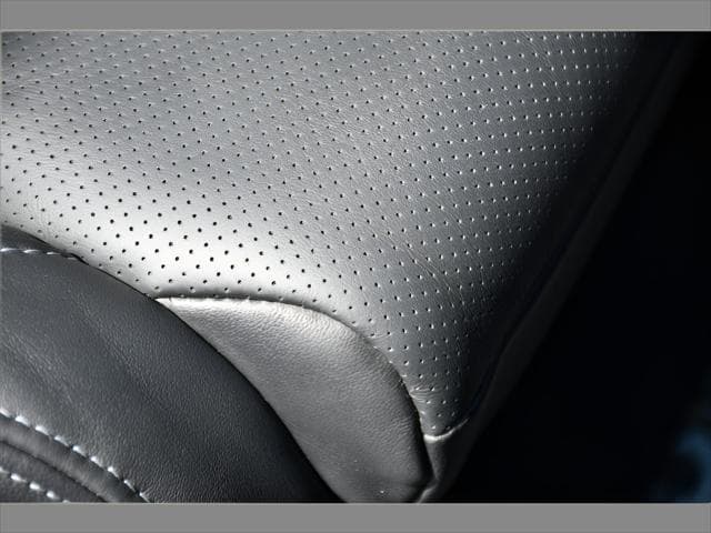 2024 Subaru Ascent SUV in Crimson Red Pearl thumbnail 34