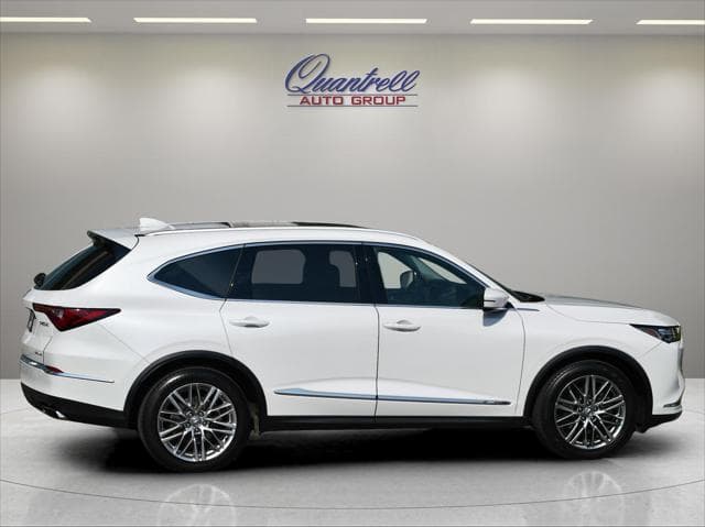 2024 Acura MDX SUV in Platinum White Pearl - Image 3