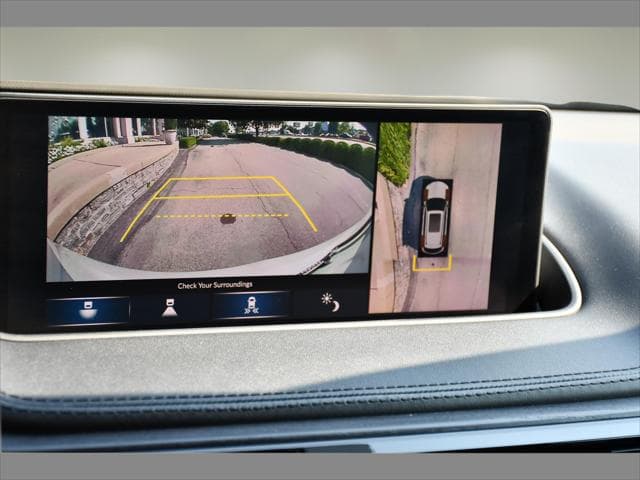 2024 Acura MDX SUV in Platinum White Pearl thumbnail 23