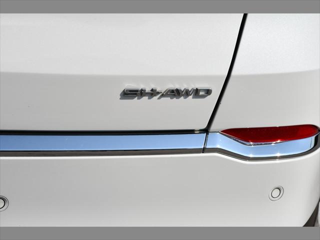 2024 Acura MDX SUV in Platinum White Pearl thumbnail 28