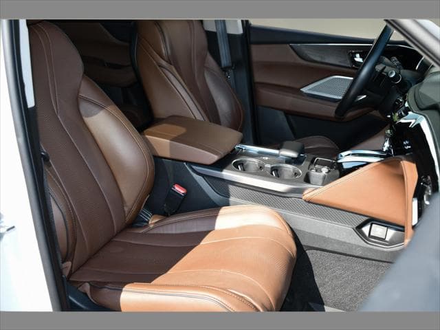 2024 Acura MDX SUV in Platinum White Pearl thumbnail 31