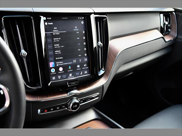 2024 Volvo XC60 SUV in Denim Blue Metallic thumbnail 20