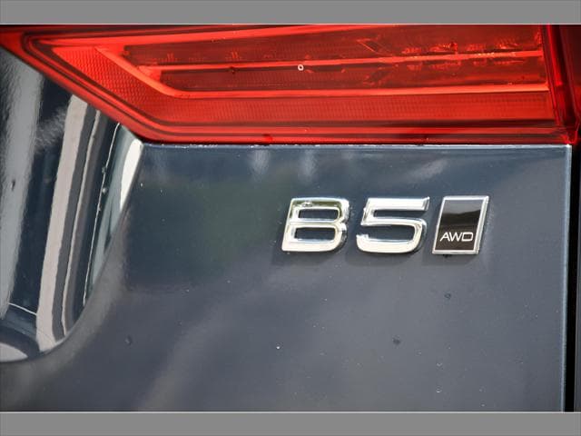 2024 Volvo XC60 SUV in Denim Blue Metallic thumbnail 30