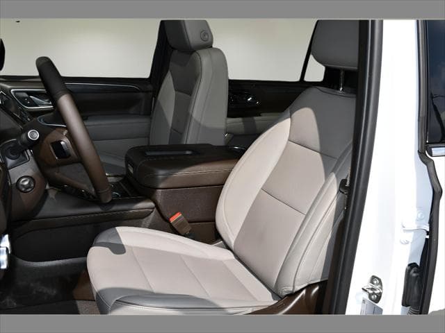 2023 GMC Yukon XL SUV in Summit White thumbnail 14