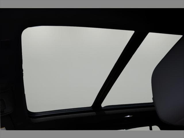 2023 GMC Yukon XL SUV in Summit White thumbnail 15