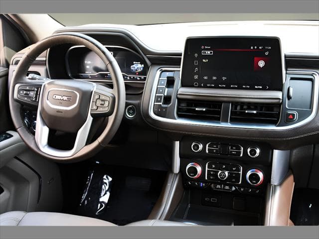 2023 GMC Yukon XL SUV in Summit White thumbnail 19