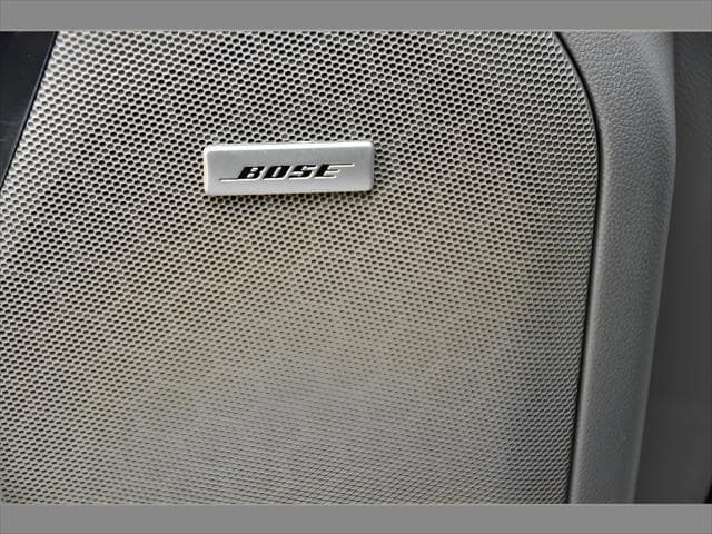 2023 GMC Yukon XL SUV in Summit White thumbnail 27