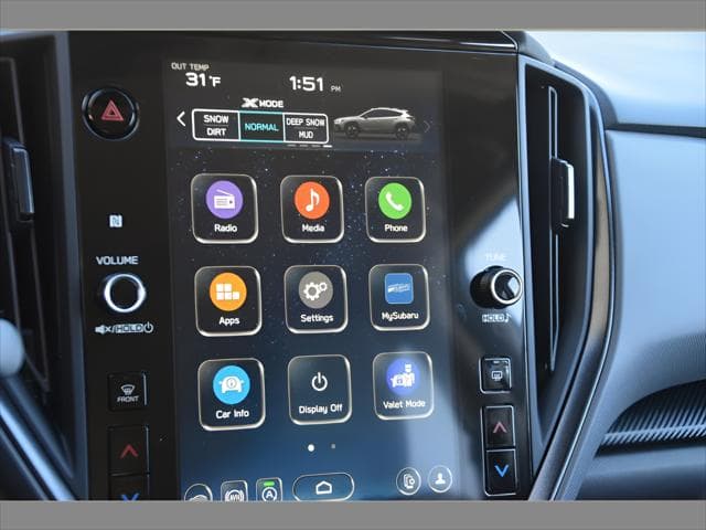 2026 Subaru Crosstrek SUV in Crystal White Pearl thumbnail 18