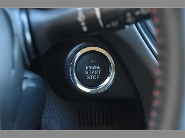 2026 Subaru Crosstrek SUV in Crystal White Pearl thumbnail 31