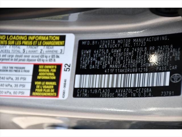 2024 Toyota Camry Sedan in Celestial Silver Metallic thumbnail 25
