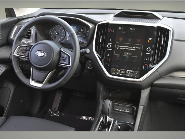 2025 Subaru Ascent SUV in Ice Silver Metallic thumbnail 14