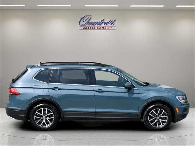 2019 Volkswagen Tiguan SUV in Stone Blue Metallic thumbnail 3