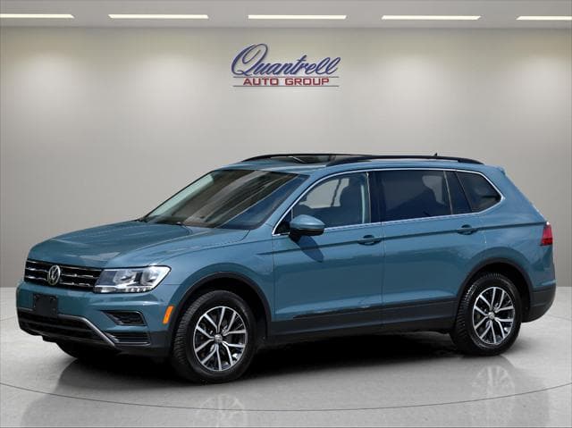 2019 Volkswagen Tiguan SUV in Stone Blue Metallic thumbnail 8