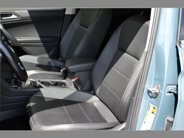 2019 Volkswagen Tiguan SUV in Stone Blue Metallic thumbnail 14