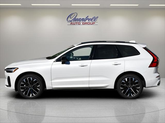 2027 Volvo XC60 SUV in Crystal White thumbnail 7