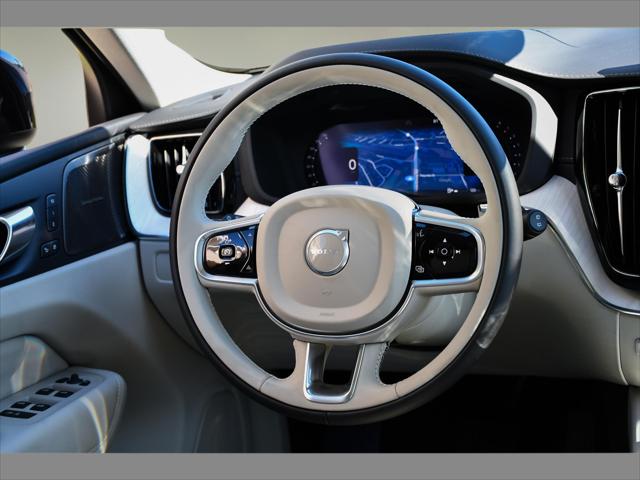 2027 Volvo XC60 SUV in Crystal White thumbnail 16