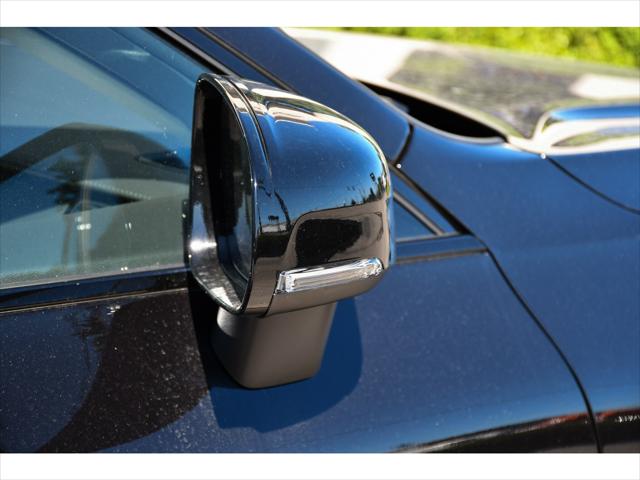 2027 Volvo XC60 SUV in Onyx Black thumbnail 28