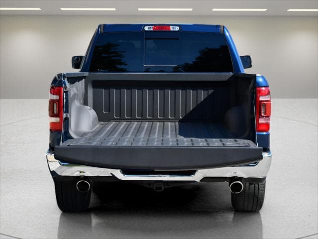 2022 RAM 1500 Truck in Patriot Blue Pearlcoat thumbnail 6