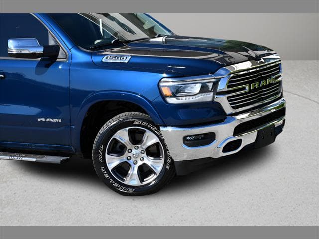 2022 RAM 1500 Truck in Patriot Blue Pearlcoat thumbnail 11