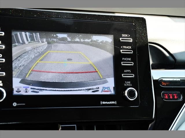 2023 Toyota Camry Sedan in Ice Cap thumbnail 22
