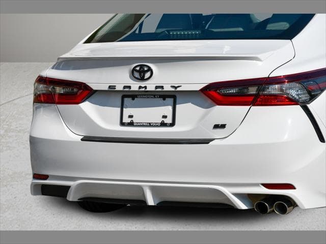 2023 Toyota Camry Sedan in Ice Cap thumbnail 27