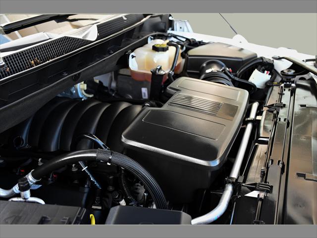 2023 Chevrolet Tahoe SUV in Summit White thumbnail 24