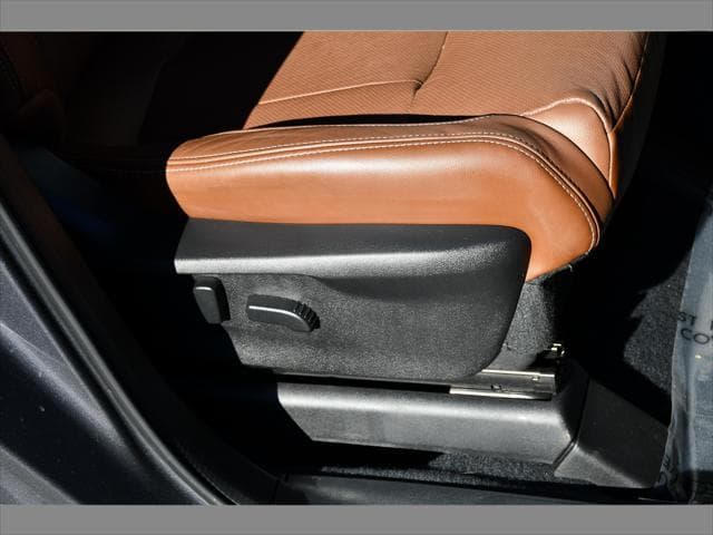 2021 Subaru Ascent SUV in Magnetite Gray Metallic thumbnail 32