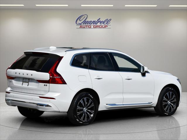 2022 Volvo XC60 SUV in Crystal White Metallic thumbnail 4